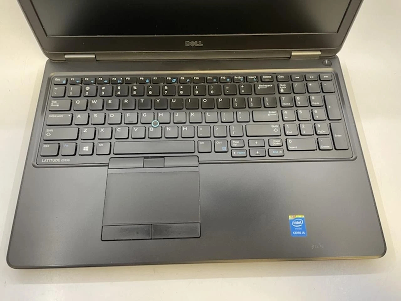 Dell Latitude 5550 15.6" Windows 11 Pro Laptop Computer /w 10 key numeric pad - Image 3
